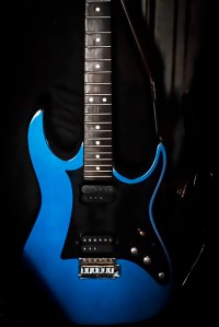 27898597045_180a778f61_z